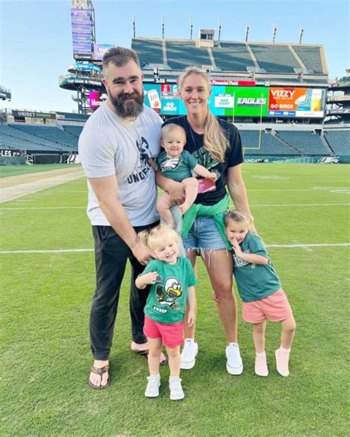 Does Football Star Travis Kelce Have Children? A Comprehensive Look
