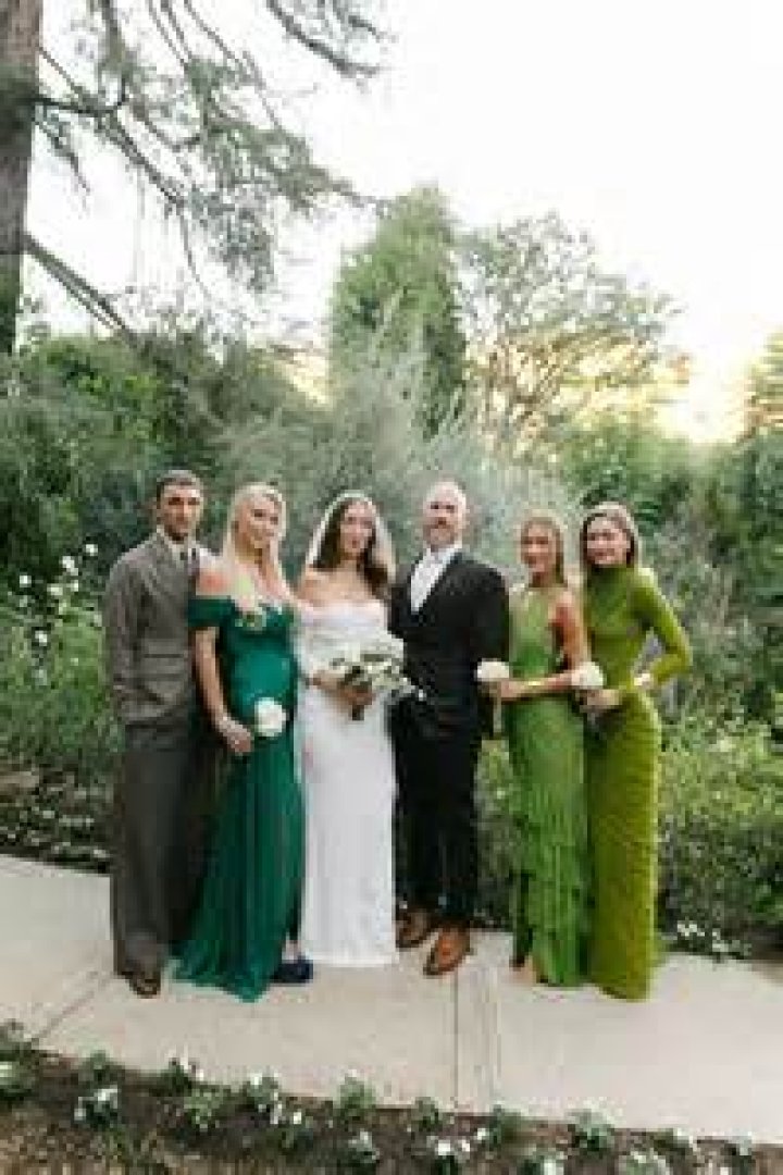 Unveiling Mohamed Hadid's Height: A Journey Of Discoveries